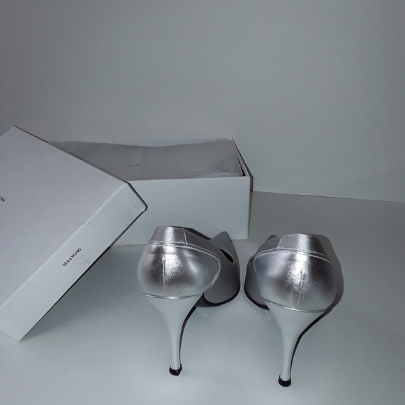 Vera Wang Matte Satin Heels - Picture 2 of 6